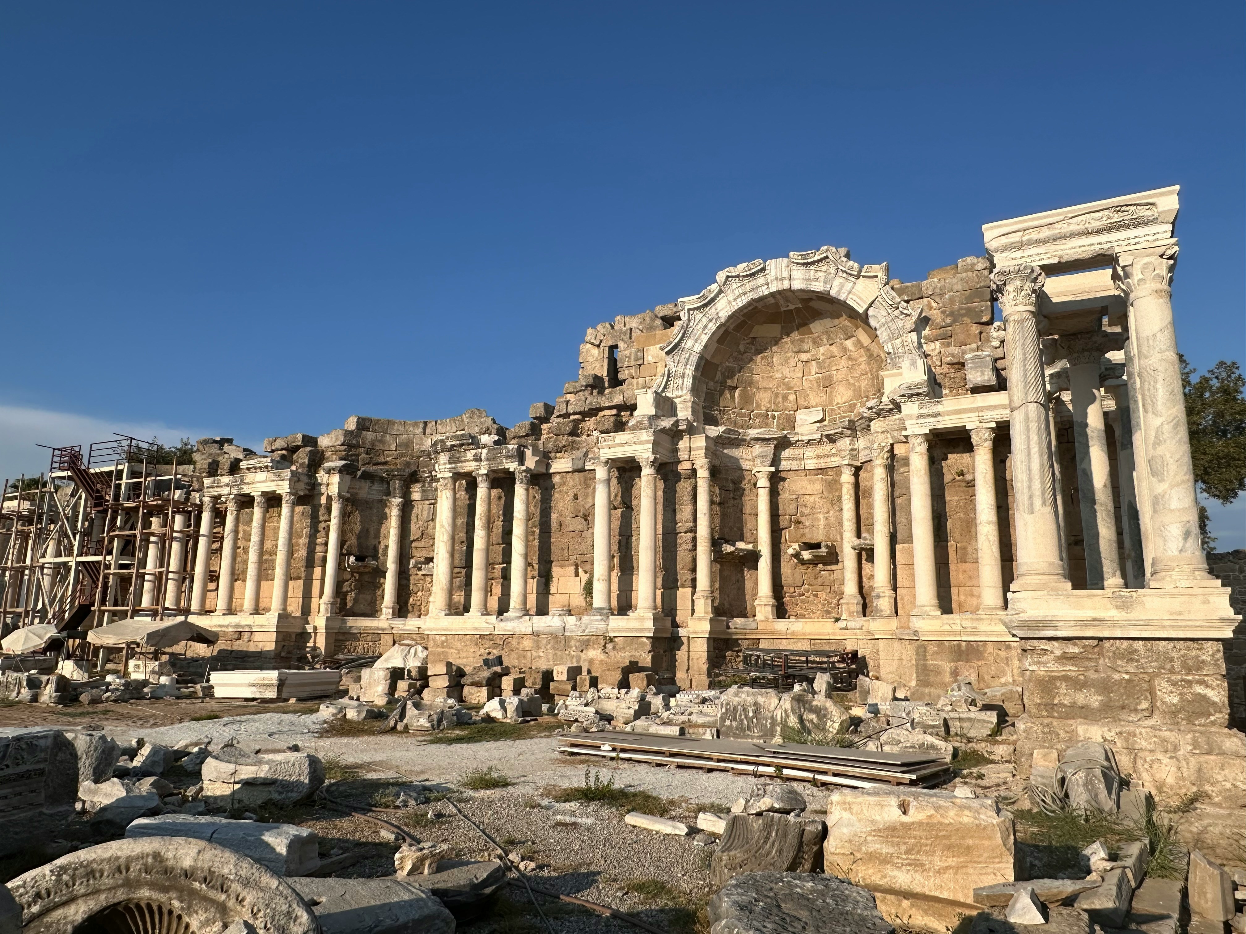 Античният град Сиде