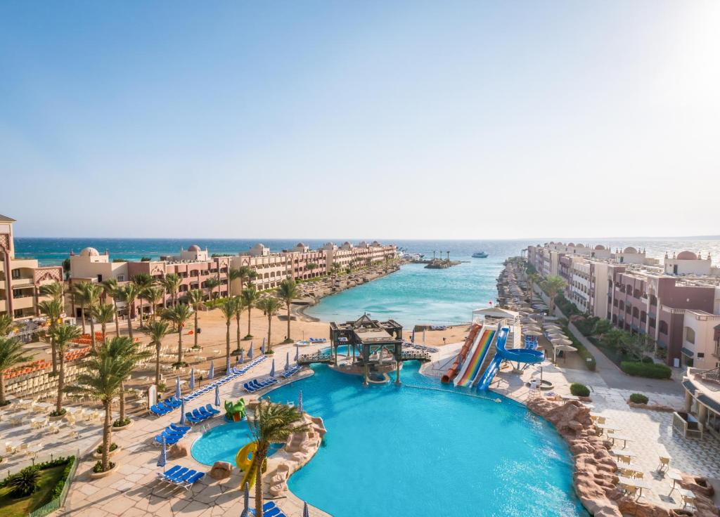 Sunny Days El Palacio Resort Spa Standard 4* - Перлите на Египет - Кайро и Хургада с полет от Пловдив - есен 2025