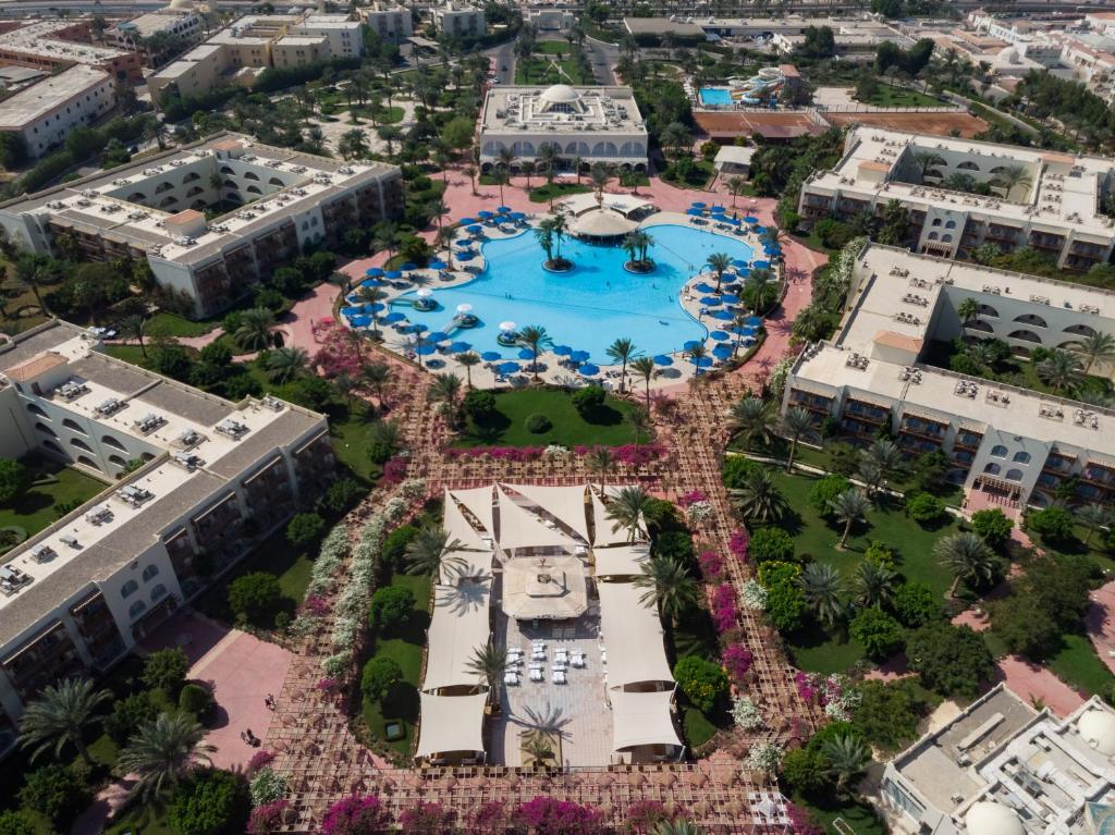 Desert Rose Resort Premium 5* - Перлите на Египет - Кайро и Хургада с полет от Пловдив - есен 2025