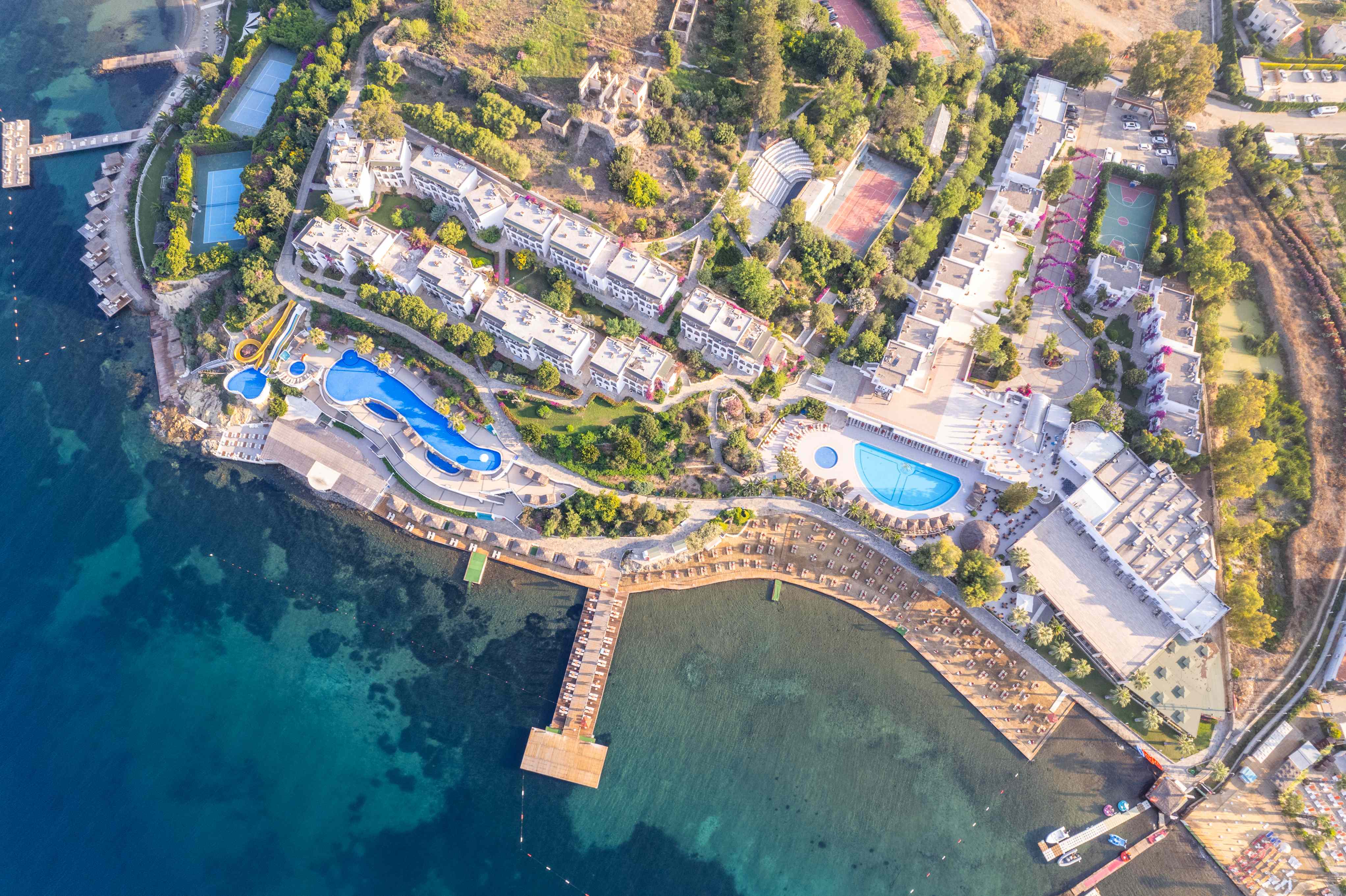 KADIKALE RESORT ПОЧИВКА В БОДРУМ - ЛЯТО 2026 от София