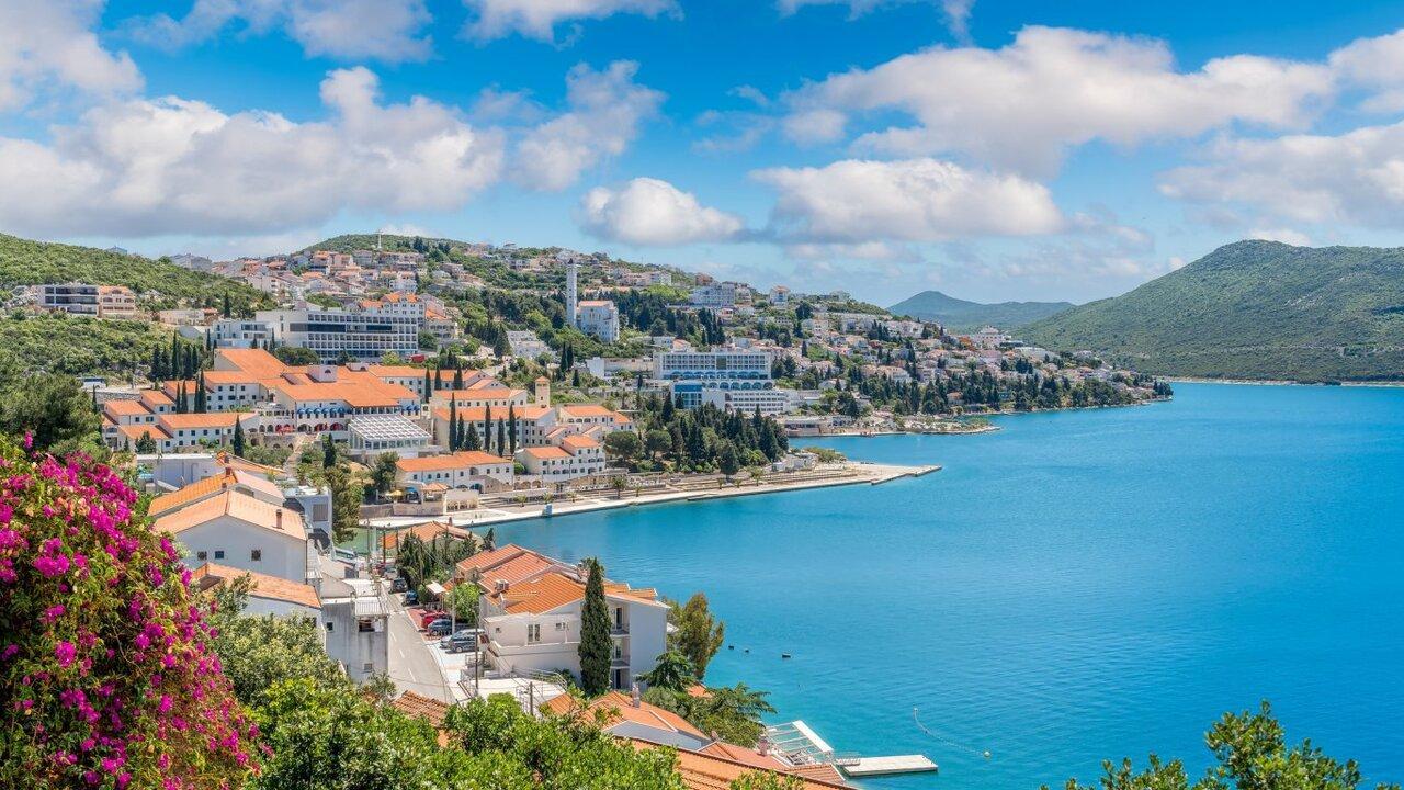 Lucky Hotel 4* - ХЪРВАТИЯ - Перлата на Адриатика и намигване към Босна и Херцеговина с 3 включени екскурзии-от София