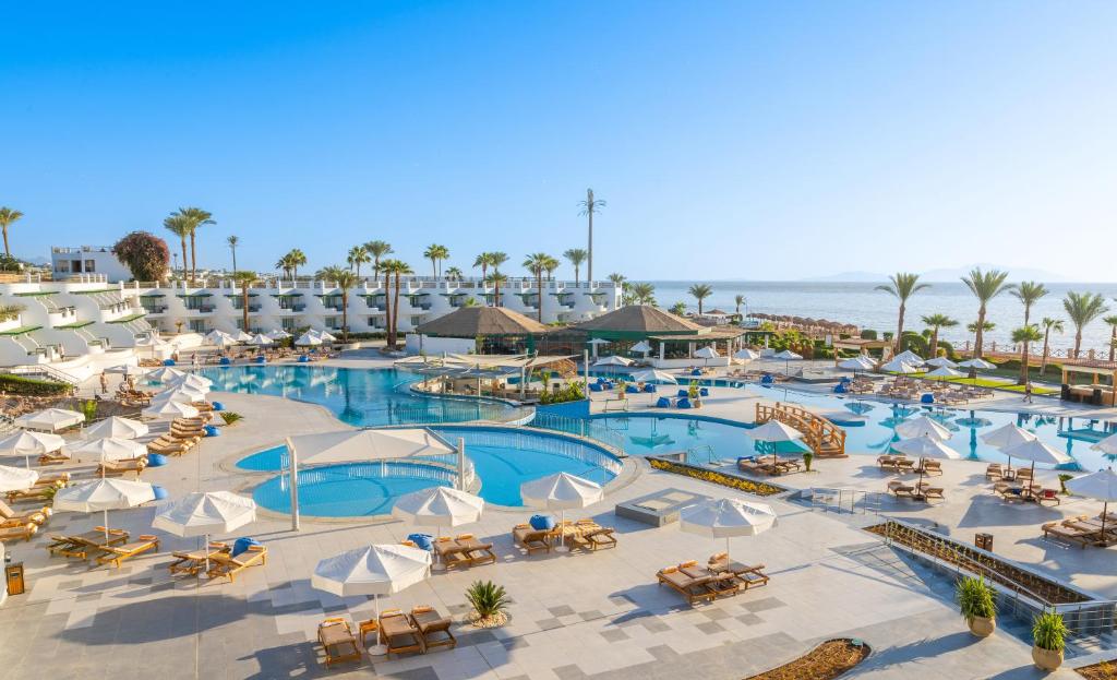Почивкa в Шарм Ел Шейх 2026 -SAFIR SHARM WATERFALLS RESORT от София