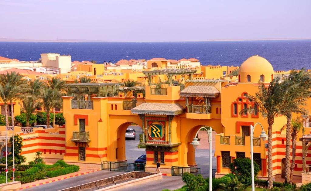 От Варна почивкa в Шарм Ел Шейх -REHANA ROYAL BEACH RESORT AQUA PARK & SPA 5*- ULTRA ALL INCLUSIVE